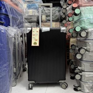 Vali Kéo Du Lịch Ốp Góc Màu Đen Nhựa ABS/PC Size 20/24/28 – KL01