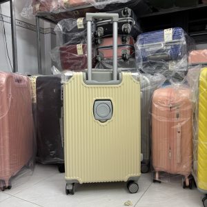 Vali Kéo Du Lịch Ốp Góc Vàng Kem Nhựa ABS/PC Size 20/24/28 – KL01